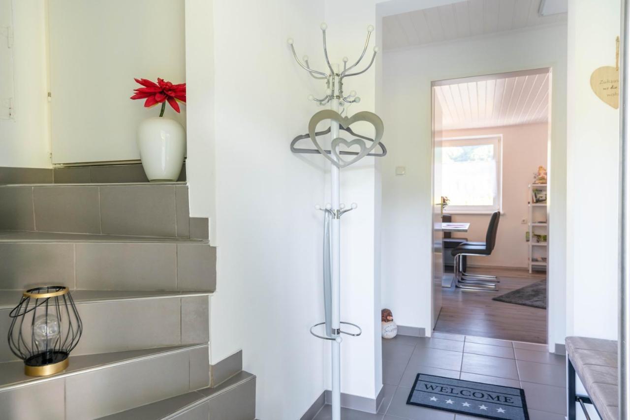 ליוצכאך Ferienhaus Treissmann An Der Weinstrasse מראה חיצוני תמונה
